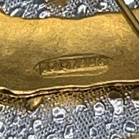 Vintage 1986 JJ Jonette Gold Tone Large Square Modernist Pin Brooch Egyptian - Picture 8 of 8